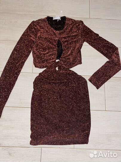 Платье bershka