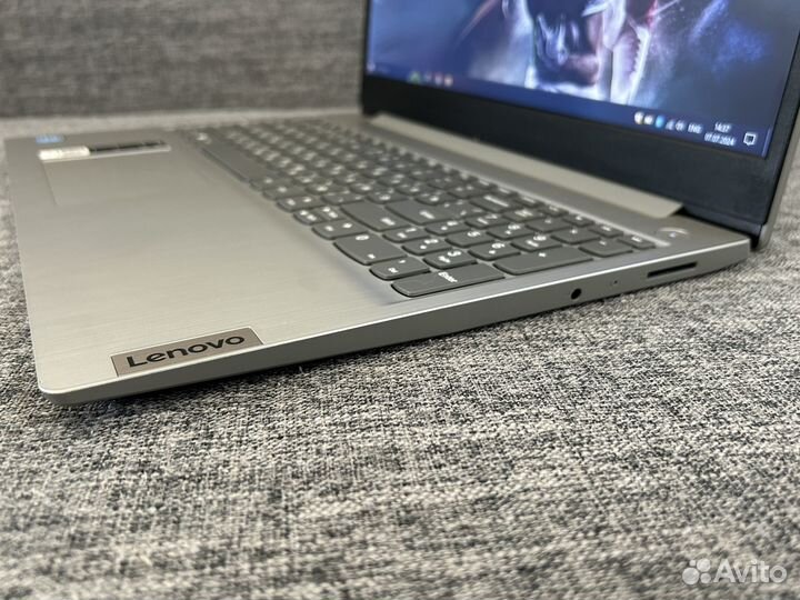 Lenovo Ideapad 3