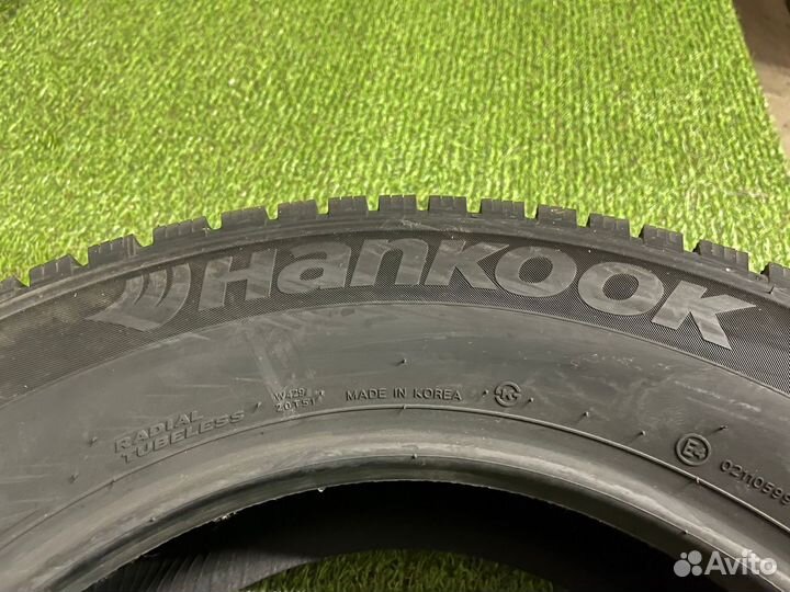 Hankook Winter i'Pike X W429A 205/75 R15 97T