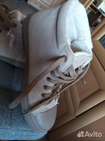 Кеды демисезонные новые 39р