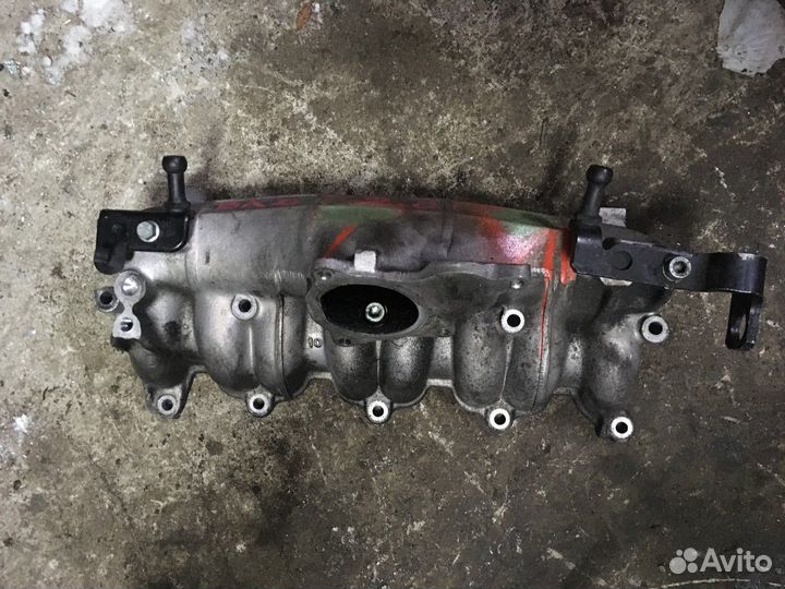 Коллектор впускной BKD (Volkswagen Golf)