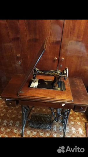 Швейная машина