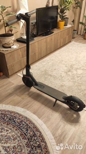 Электросамокат xiaomi m365