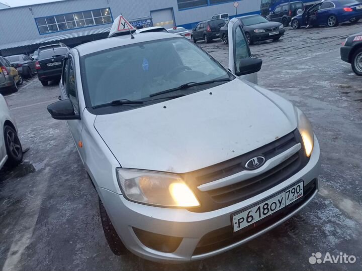 Автоинструктор, инструктор по вождению МКПП