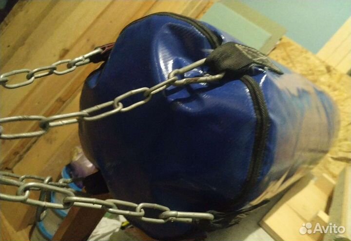 Боксерская груша подвесная