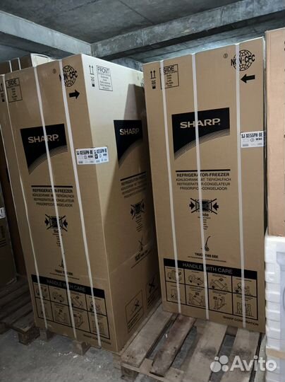 Холодильник Sharp SJ-XE55pmbe бежевый