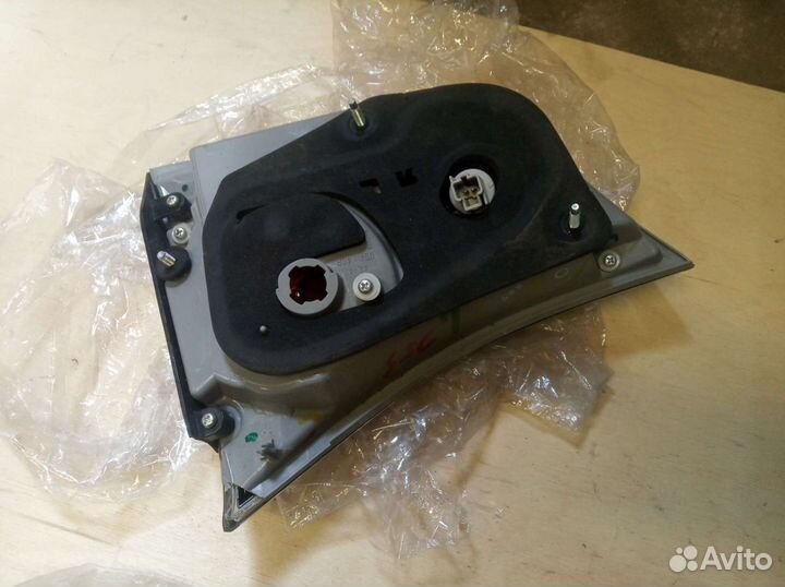 Фонарь крышки, левый правый RX300 / RX330 / RX350