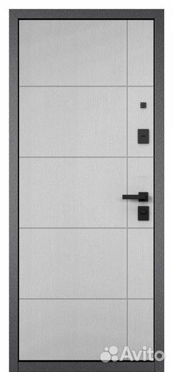 Дверь входная металлическая в квартиру