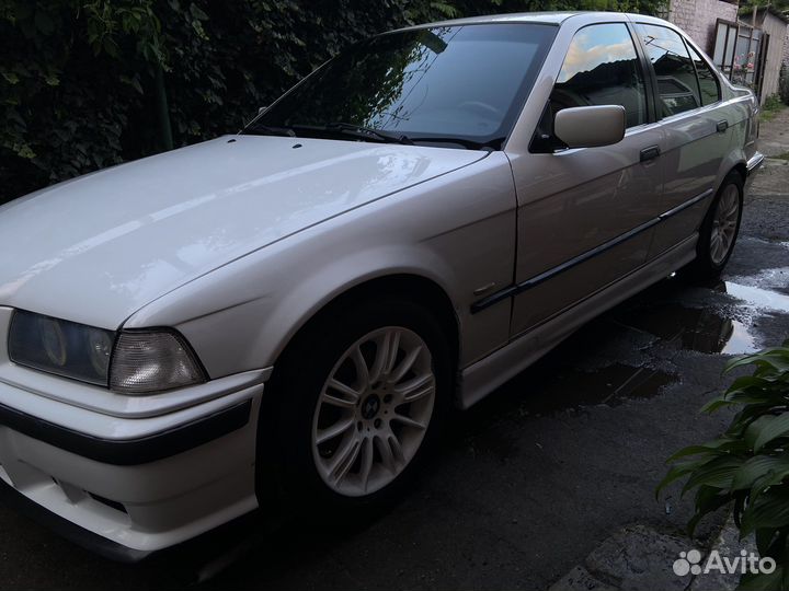 BMW 3 серия 2.0 МТ, 1997, 340 000 км