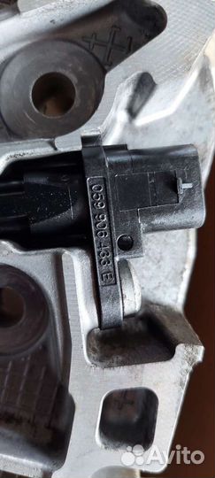 Задняя крышка двигателя с датчиком положения