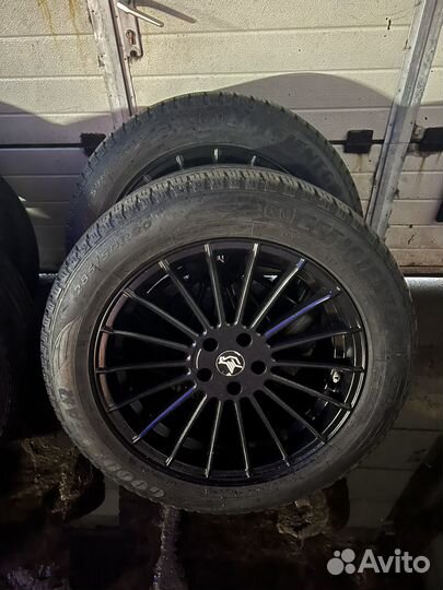 Колеса в сборе R20 на Land Rover