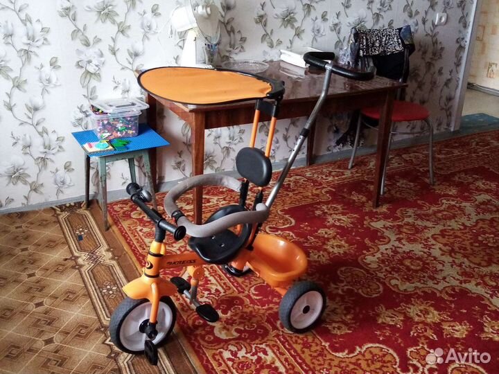 Детский велосипед 3х колёсный с ручкой
