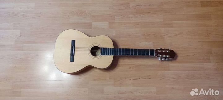 Классическая гитара бу