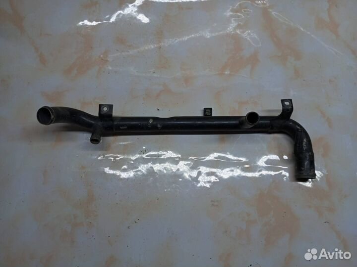 Трубка охлаждающей жидкости металлическая Audi A4