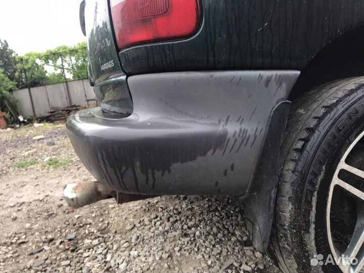 Бампер задний dodge caravan