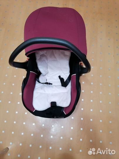 Детский кресло для машины