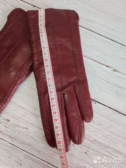 Женские перчатки кожаные новые