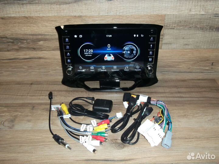 Магнитола LADA Xray Android с физическими кнопками