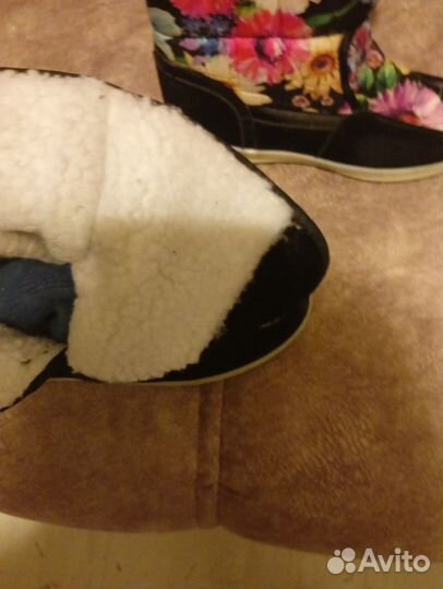Новые сапожки дутики на меху