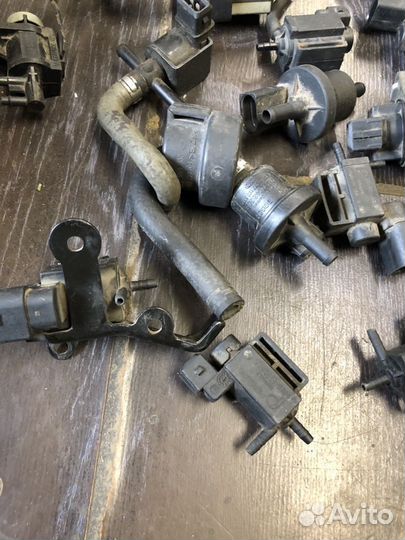 Клапан электромагнитный Audi Volkswagen