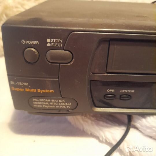 Видеомагнитофон