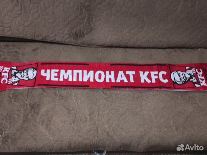 Шарф KFC