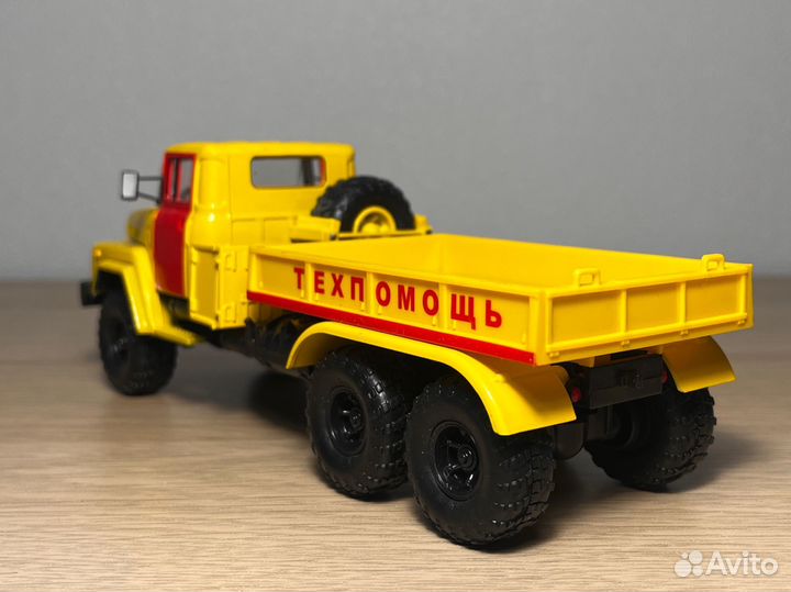 Модель Краз 260 В Техпомощь 1:43