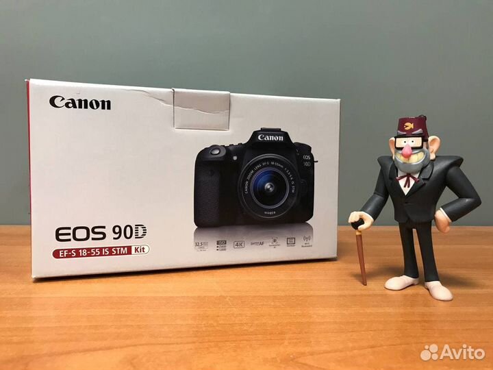 Фотоаппарат Canon EOS 90D Body черный