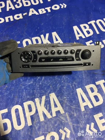 Магнитола Пeжо 308 Peugeot 308