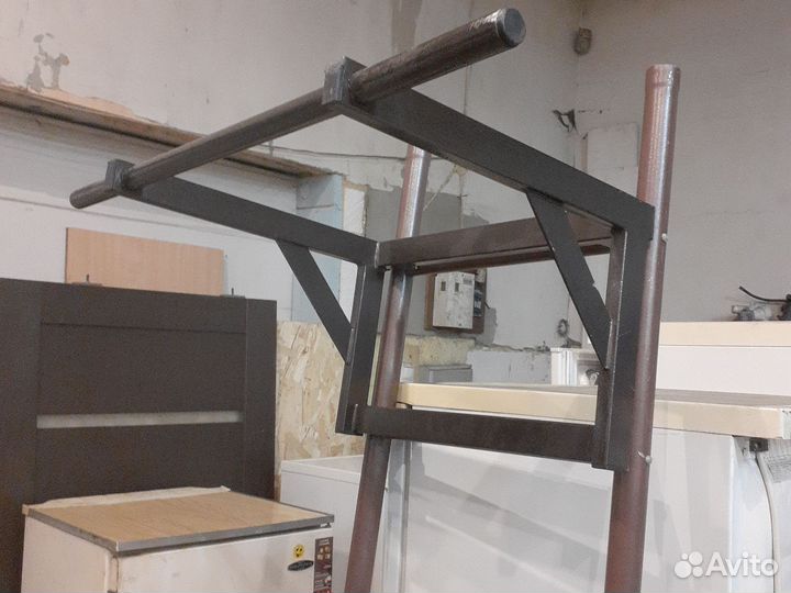 Шведская стенка с турником