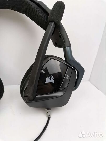 Игровые наушники Corsair Void Elite Surround