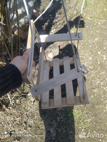 Детские качели уличные