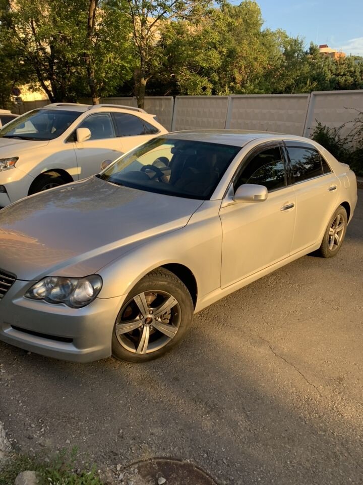 Toyota Mark X: фото владельца