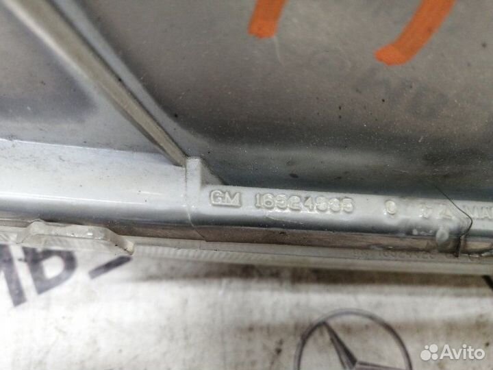 Фара левая Chevrolet Tahoe 840