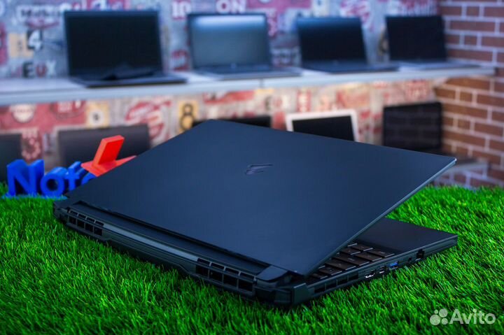 Игровой ноутбук Aorus Core i7,RTX3070,32Gb,1Tb