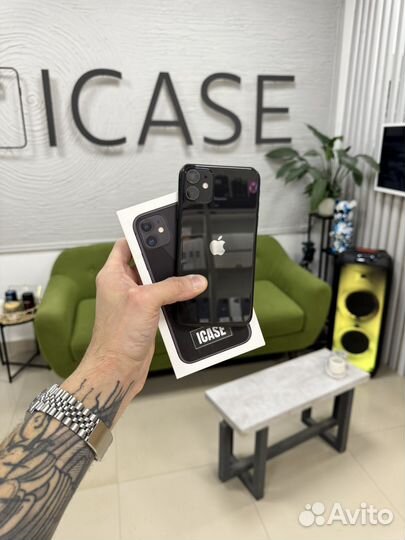 iPhone 11, 64 ГБ