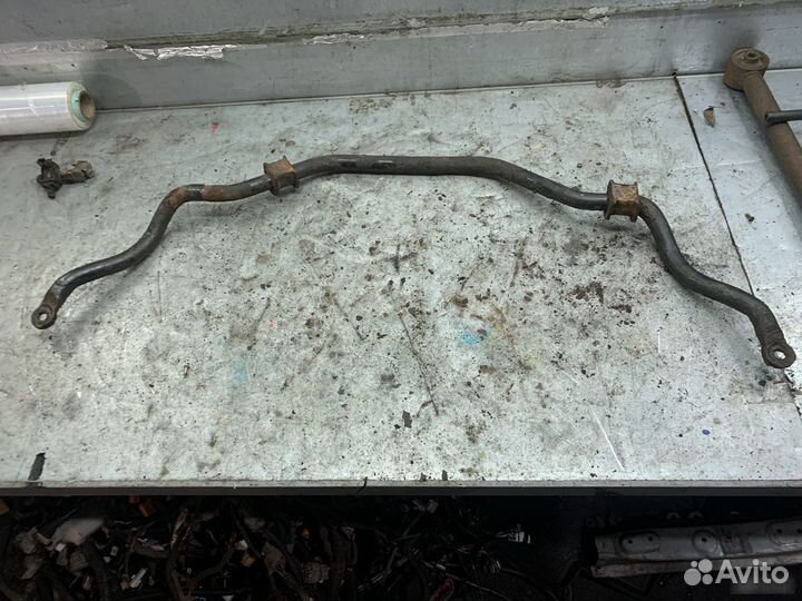 Стабилизатор передний Toyota Land Cruiser 100