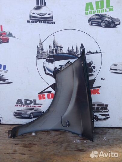 Крыло переднее правое Peugeot 4007 2007-2012