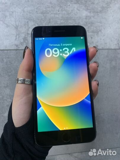 iPhone 8 Plus, 64 ГБ