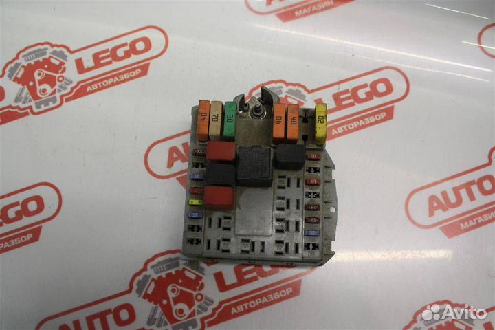 Блок предохранителей Fiat Albea 2011 46766010