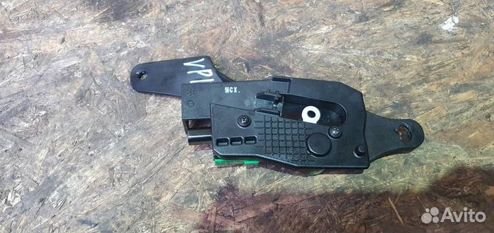 Активатор замка крышки бензобака Kia Sportage 201