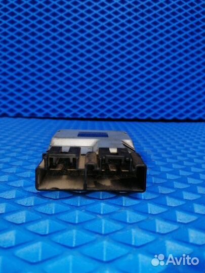 Реостат печки Toyota Mark Ii GX100 1GFE 1999