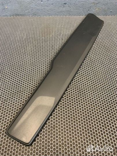 Патрубок воздушного фильтра передний Volkswagen