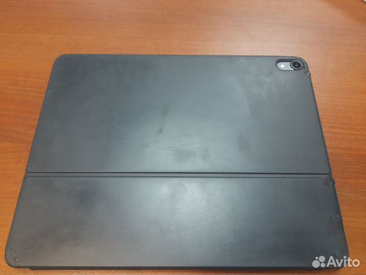 iPad Pro (2019) (3-го поколения) 512 Гб +клавиатур