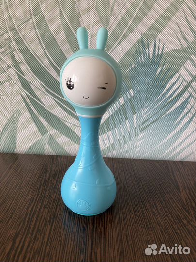 Умный зайка alilo