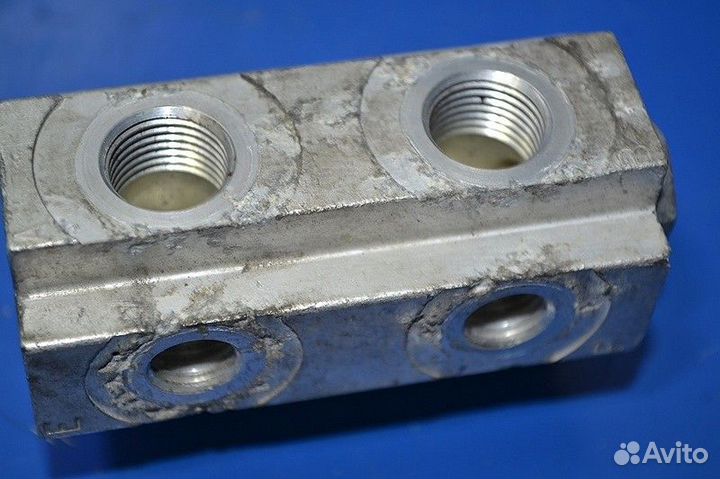 Регулятор давления воздуха volvo FH (01.05)