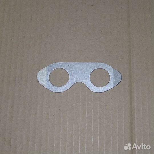 Пластина стопорная крепления цапфы маз