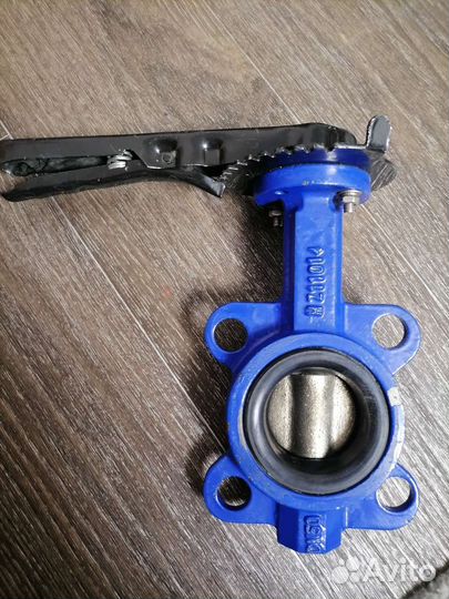 Задвижка поворотная