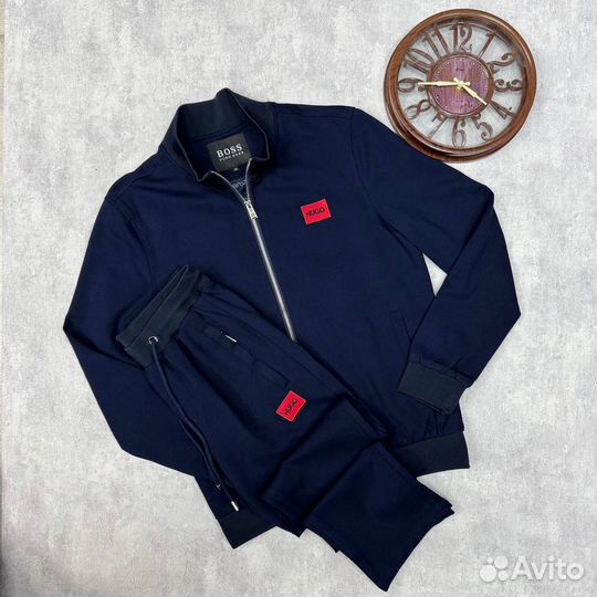 Спортивный костюм