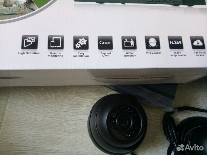 Комплект видеонаблюдения регистратор гибридный 4-1